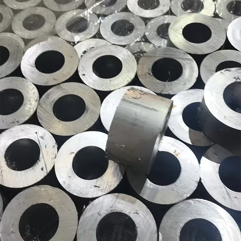 1060 aluminijasta cev